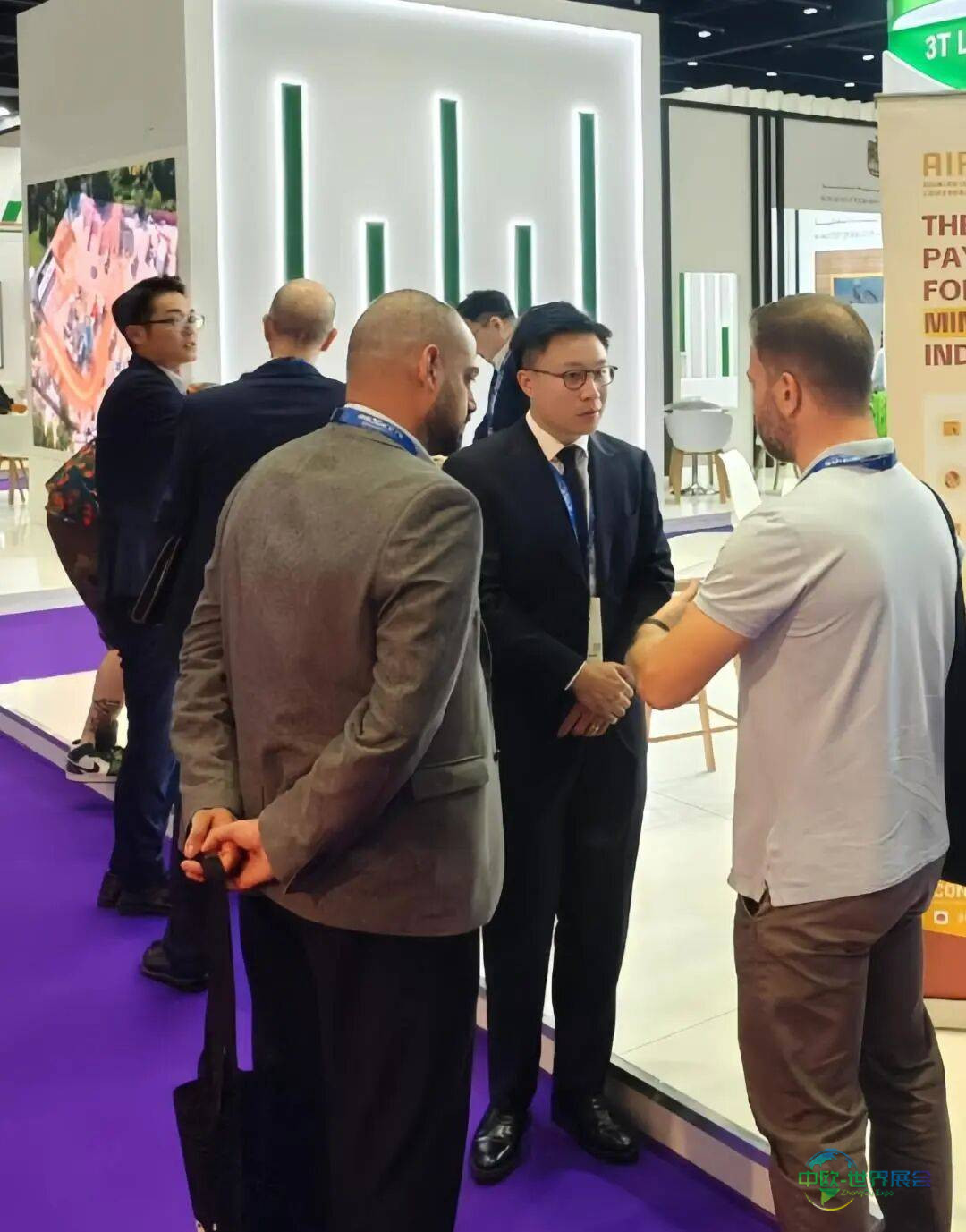 华商纵横Hudson闪耀The Mining Show 2025迪拜工程机械展，携手全球共绘矿业新篇章