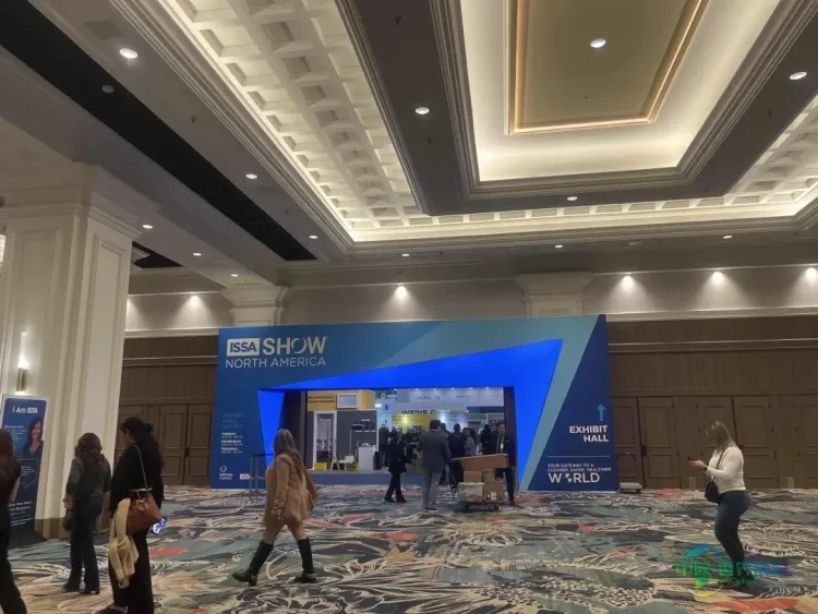 iTR它人机器人精彩亮相2025年ISSA北美清洁展，智能清洁解决方案获行业瞩目