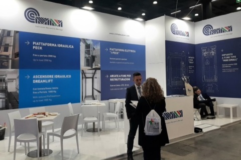 哈萨克斯坦电梯展览会展会现场图片