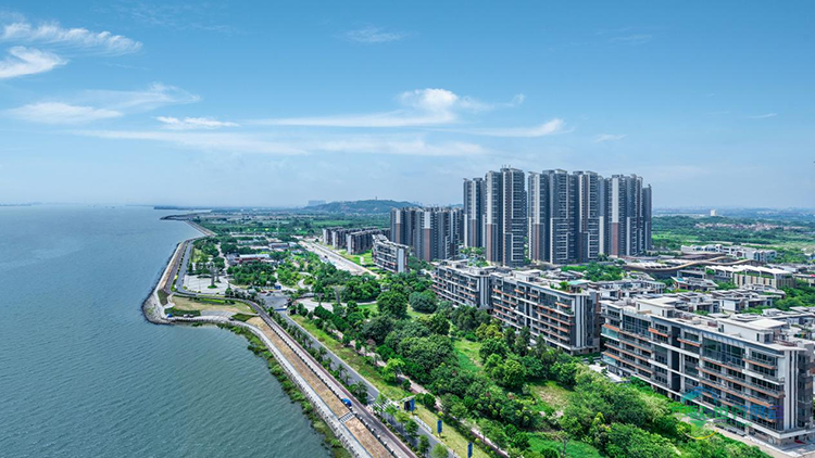 凯德·山海连城。