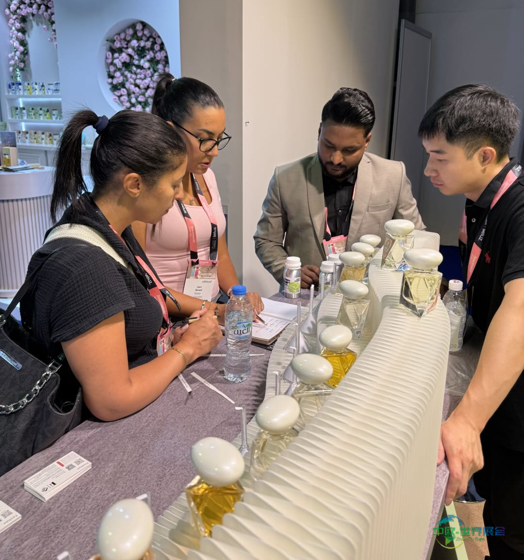 香韵环球 | 2025芬豪中东（迪拜）国际美容博览会精彩回溯