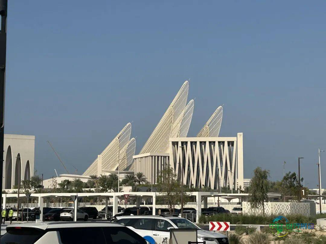 广州诺唯2025年第28届中东（迪拜）国际美容展 精彩回顾