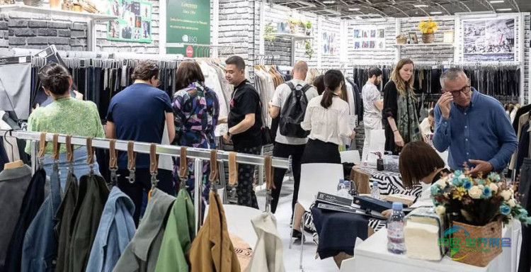 2025年法国巴黎国际秋季服装采购展览会：完美平衡