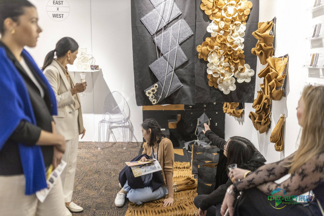 2026年Intersect Palm Springs艺术展将于二月在棕榈泉举行