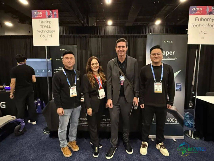 轻薄革新，实力出圈：莲偶科技携获奖平板亮相2026年CES国际消费电子展