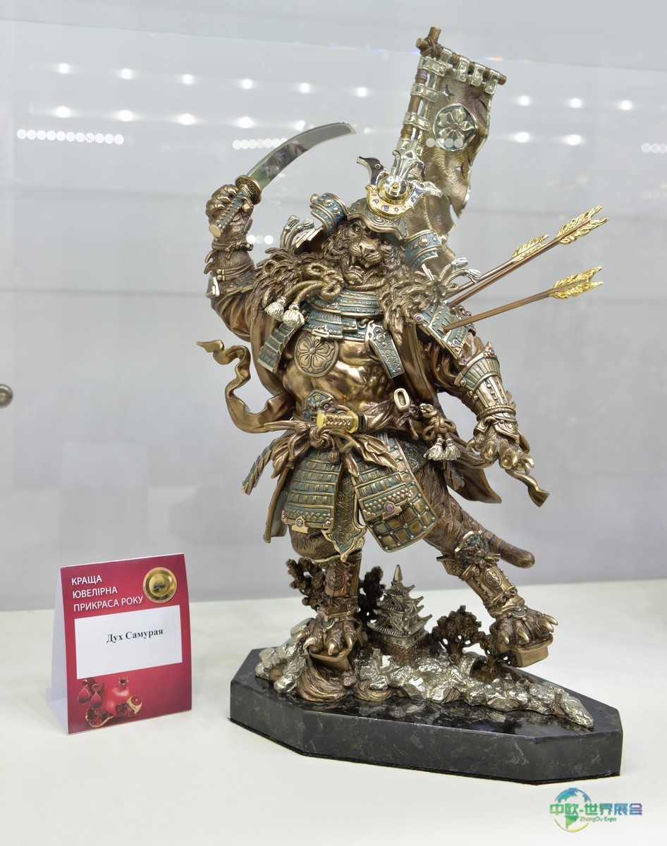 “武士之魂”桌面摆件