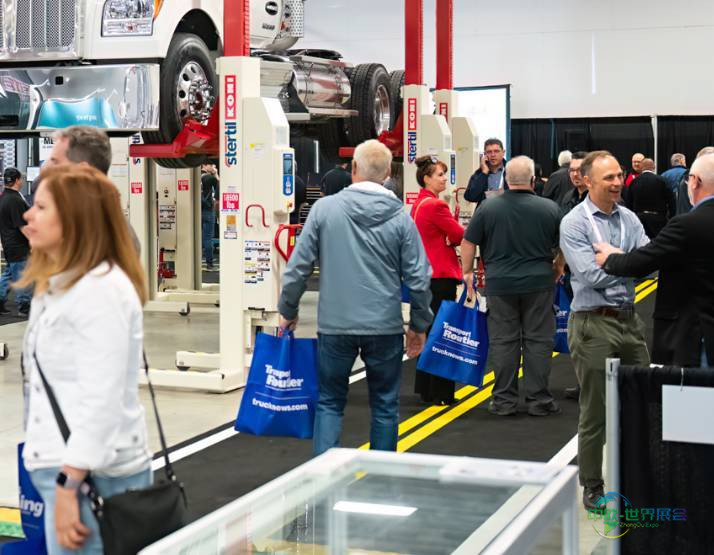 2025年德国不莱梅国际房车展览会：dwt推出新款Space Air HQ露营前棚