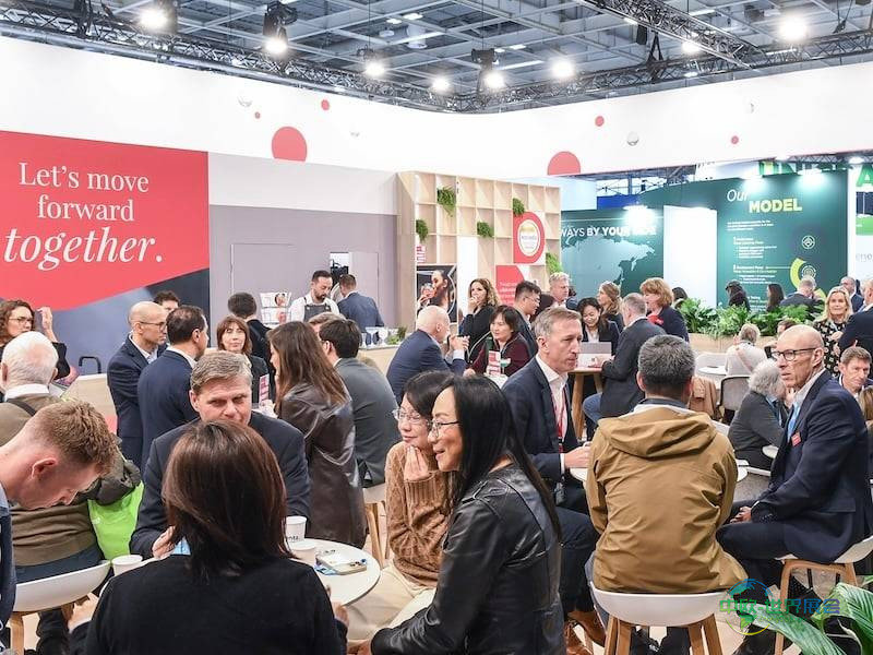 DMK Industry在巴黎国际健康产品原料展展示创新营养解决方案