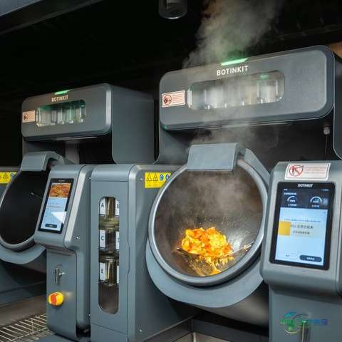 全球首个通过BOTINKIT人工智能驱动的零售与餐饮业数字厨房解决方案，为全球零售商实现盈利的商业模式。