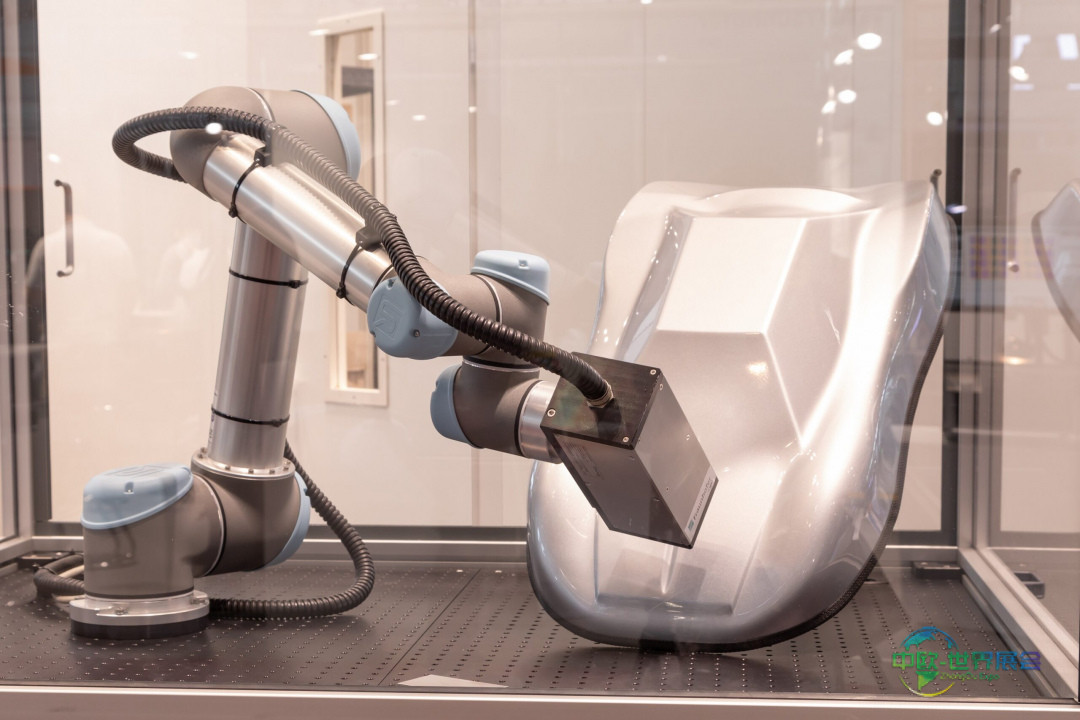 光学爱好者齐聚法兰克福第十六届Optatec展会