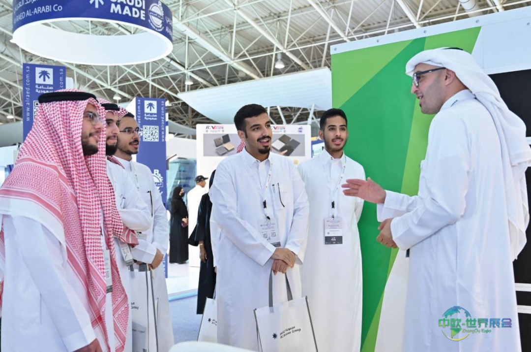 2025年沙特阿拉伯利雅得国际建筑工程与机械车辆展览会：工厂直销6068暗装Tuya智能锁