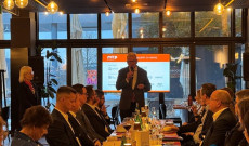 关于波兹南商业与科学的对话