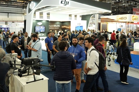 巴西圣保罗无人机及机器人展览会展会现场图片