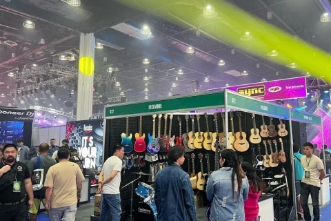 越南河内专业舞台灯光音响展览会展会现场图片