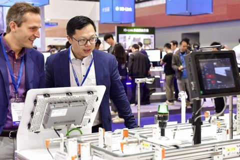 广州国际智能产业博览会展会现场图片