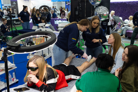 乌克兰国际美容美发展览会展会现场图片