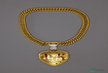 大英博物馆筹款数百万英镑拯救罕见都铎吊坠