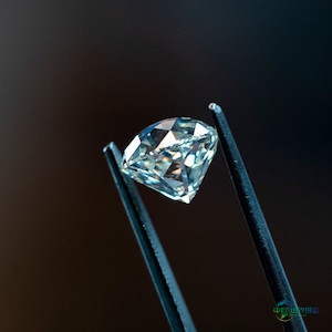 英美资源集团将戴比尔斯价值减记至23亿美元