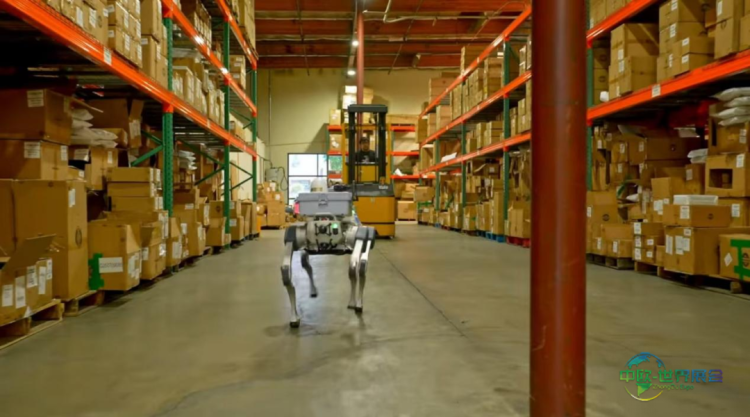 山猫M20荣获创新大奖！云深处携智能巡检方案亮相CES 2026国际消费电子展