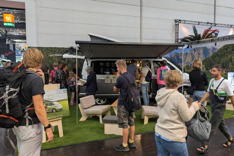 德国汉诺威户外休闲体育产业展览会展会现场图片