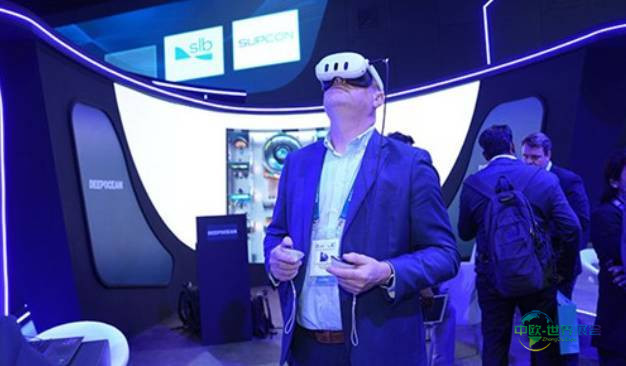 2025年阿拉伯联合酋长国阿布扎比国际石油展览会：展会第二天聚焦人工智能 (AI) 和数字化