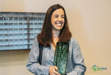 《纽带与街巷》助埃斯特·加顿荣获第十届阿尔罕布拉新兴艺术奖