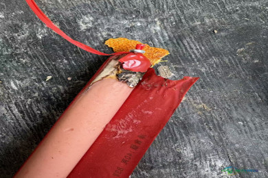 “3·15”追踪｜春都火腿肠包装漏气霉变 消费者维权遇阻 配送方竟称“小瑕疵很常见”