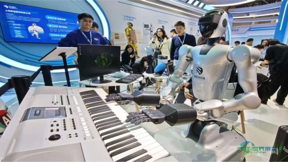 数据解读中国发展新动能｜家电销售首次突破万亿，人工智能如此“智”造新生活