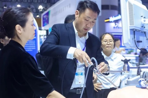 中国（北京）国际医疗器械设计与制造展览会展会现场图片