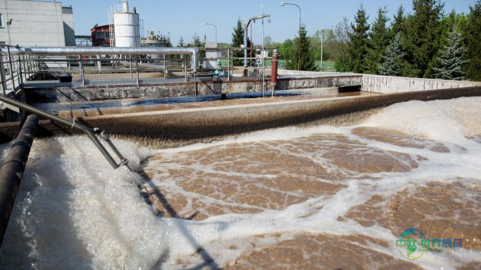 AQD-wastewater-treatment-plant-in-operation-700x394