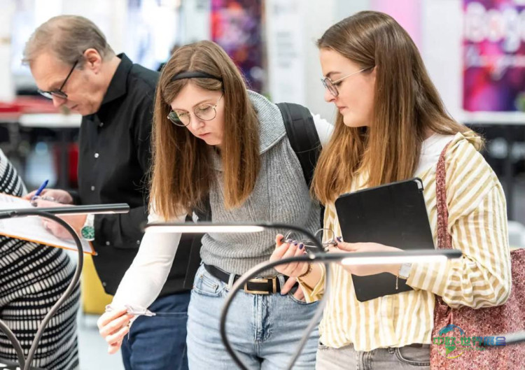 德国多特蒙德国际光学产品展 INTERLOOK 2026聚焦色彩趋势