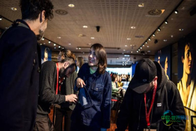 2026年意大利米兰国际家具展览会：由展会改编成的纪录片《迷失与滚动》