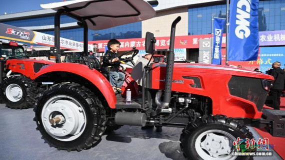第三十八届内蒙古农业博览会拉开帷幕