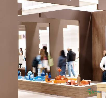 2025年法国巴黎国际秋季时尚成衣及服饰展览会：重构趋势以激发创意，时尚界呼吁打破算法桎梏