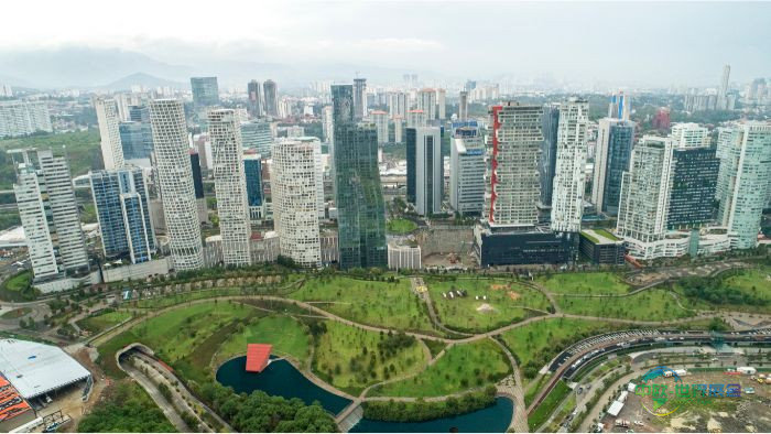 AQD--mexico-city-skyline-700x394px