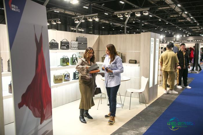 往届MOMAD展会现场图片