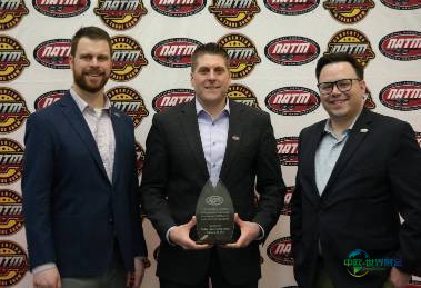 2026年美国德克萨斯州沃斯堡国际拖车制造商协会展览会：授予费林拖车公司卓越会员奖