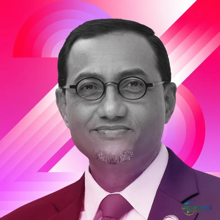 泰国曼谷亚洲财经展上哈桑·法乌齐发言