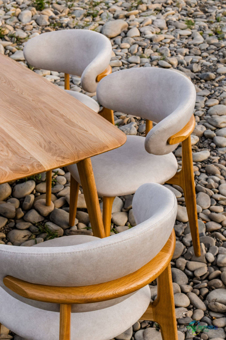 2027乌克兰品牌帕夫利克亮相伯明翰家具展专注耐用与永恒设计