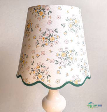 英国曼彻斯特国际家具及装饰展览会：丹尼尔斯灯具的转型之路