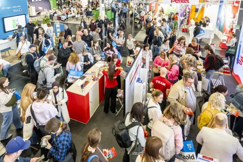 意大利佛罗伦萨教育装备展览会展会现场图片