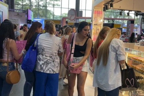 哥伦比亚麦德林美容展览会展会现场图片