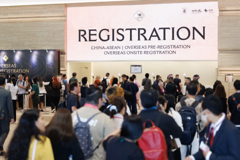 泰国曼谷春季珠宝钟表及宝石展览会展会现场图片