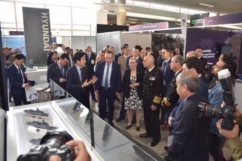 智利国际海军防务展览会展会现场图片