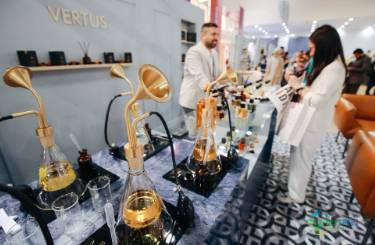 2025年阿拉伯联合酋长国迪拜国际美容展览会：香水大师罗哈·达夫将出席，发表主题演讲