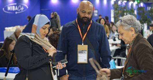 2027年意大利米兰国际建筑展览会：自适应立面技术