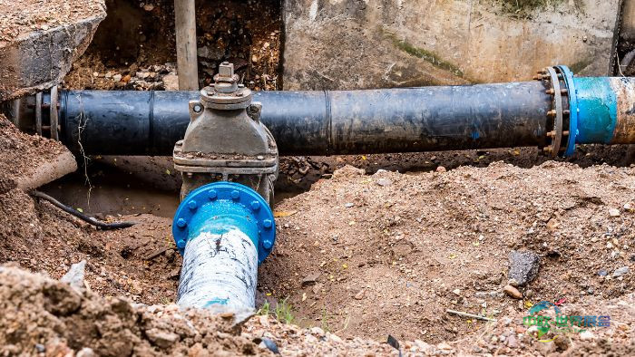 AQD--water-pvc-plastic-pipes-700x394px