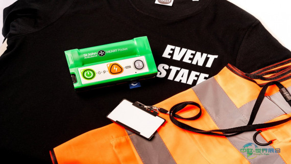 分秒必争时，便携除颤器能在活动现场挽救生命