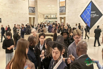 《ARTSHOPPING》第37届国际艺术博览会亮相巴黎卢浮宫卡鲁塞尔厅