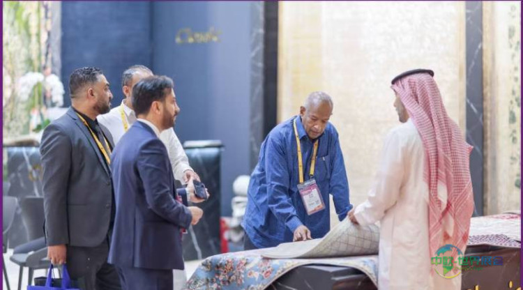 迪拜国际地面材料展：户外地板新趋势2028前瞻